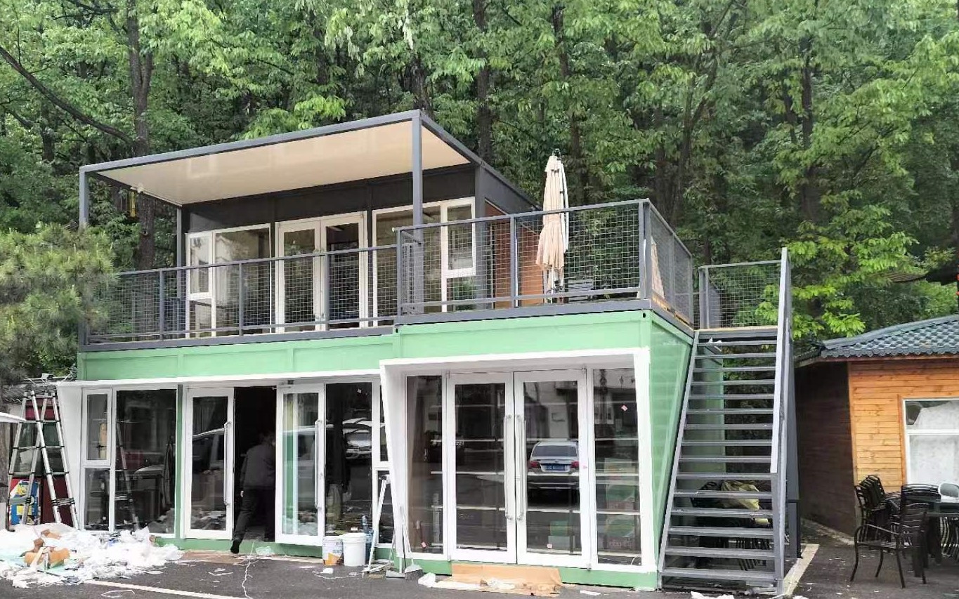 天池山景区集装箱办公室二层露台栏杆与外置楼梯细节